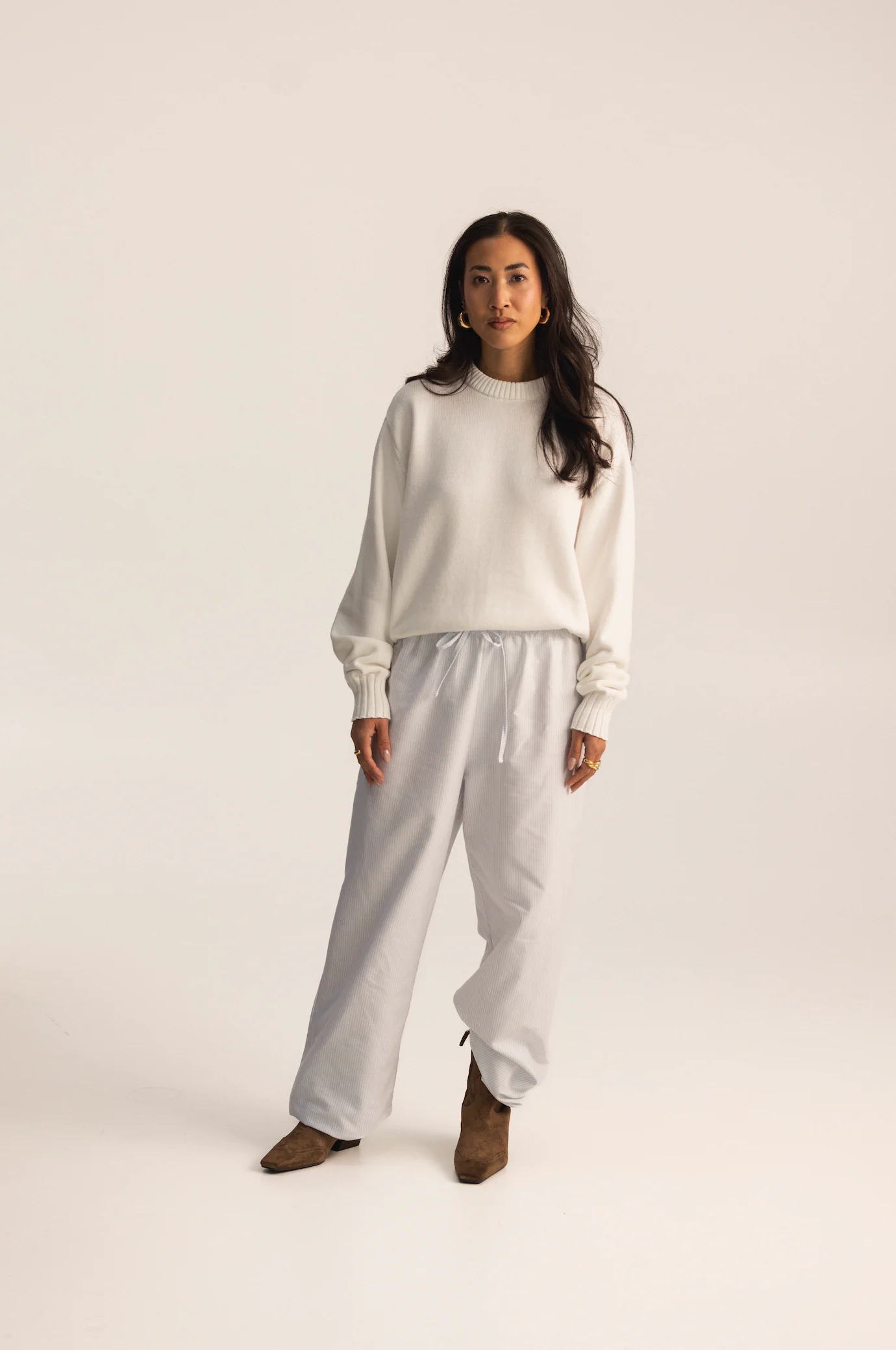all day light knit sweater oat milk - Image 15