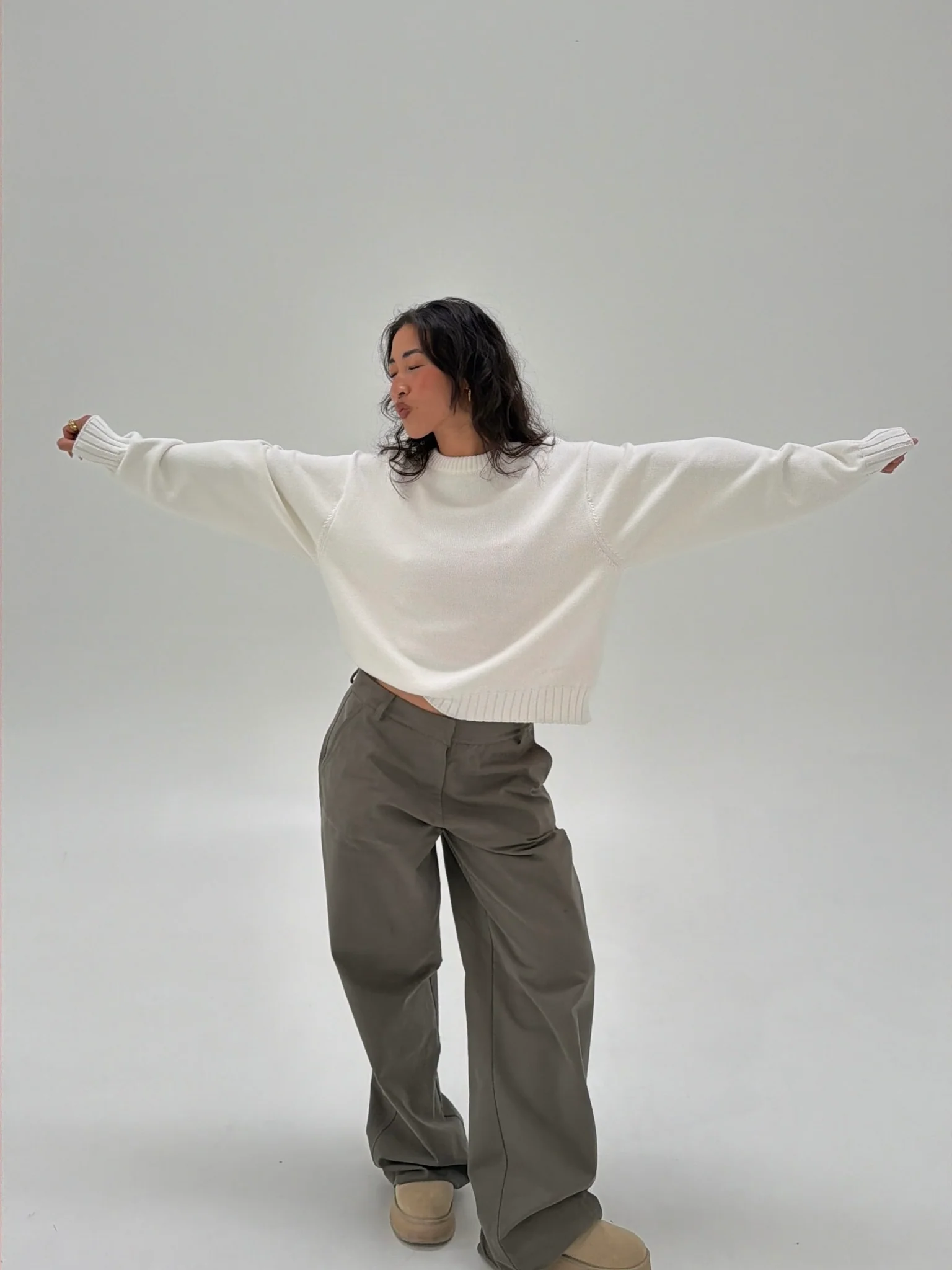 all day light knit sweater oat milk - Image 4