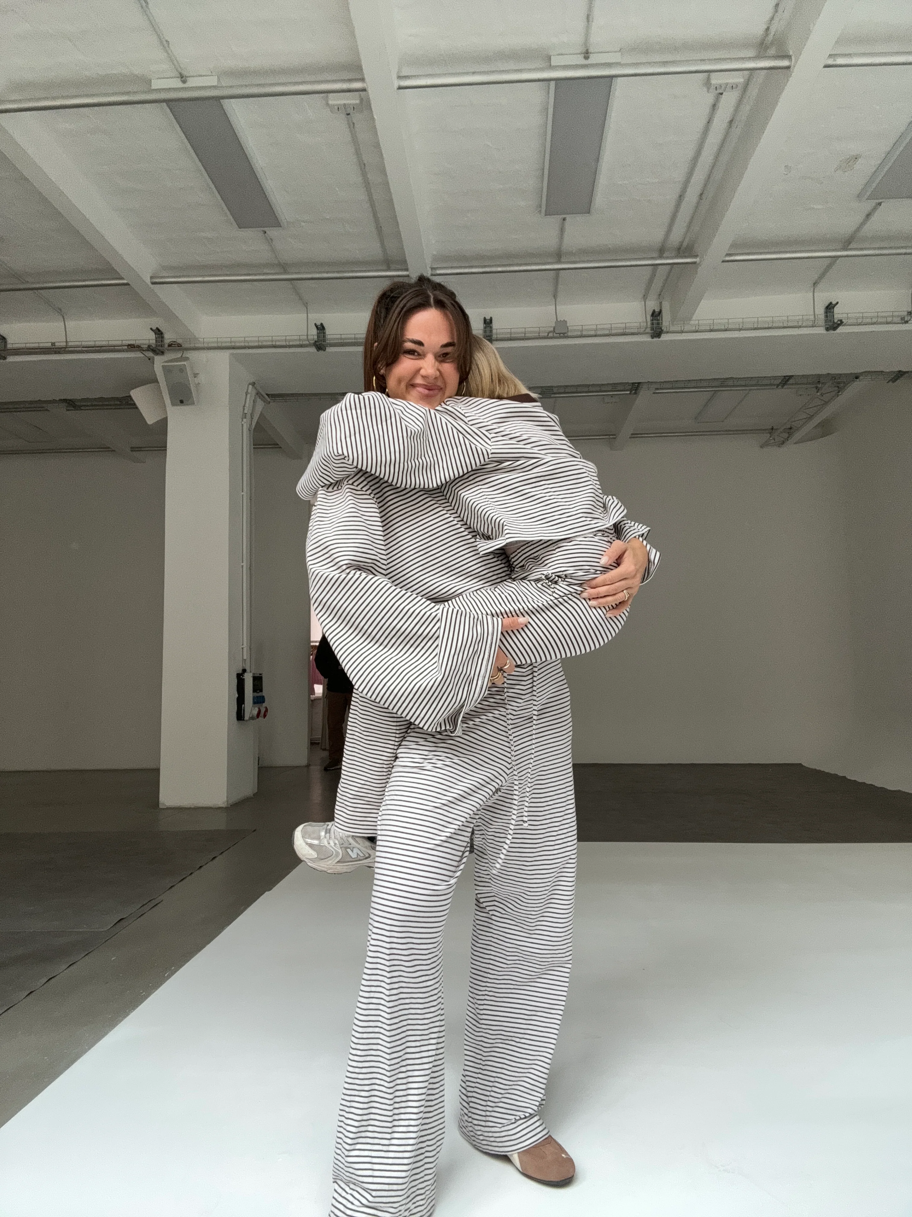 all day sweat pants chocolate cream stripes - Image 7