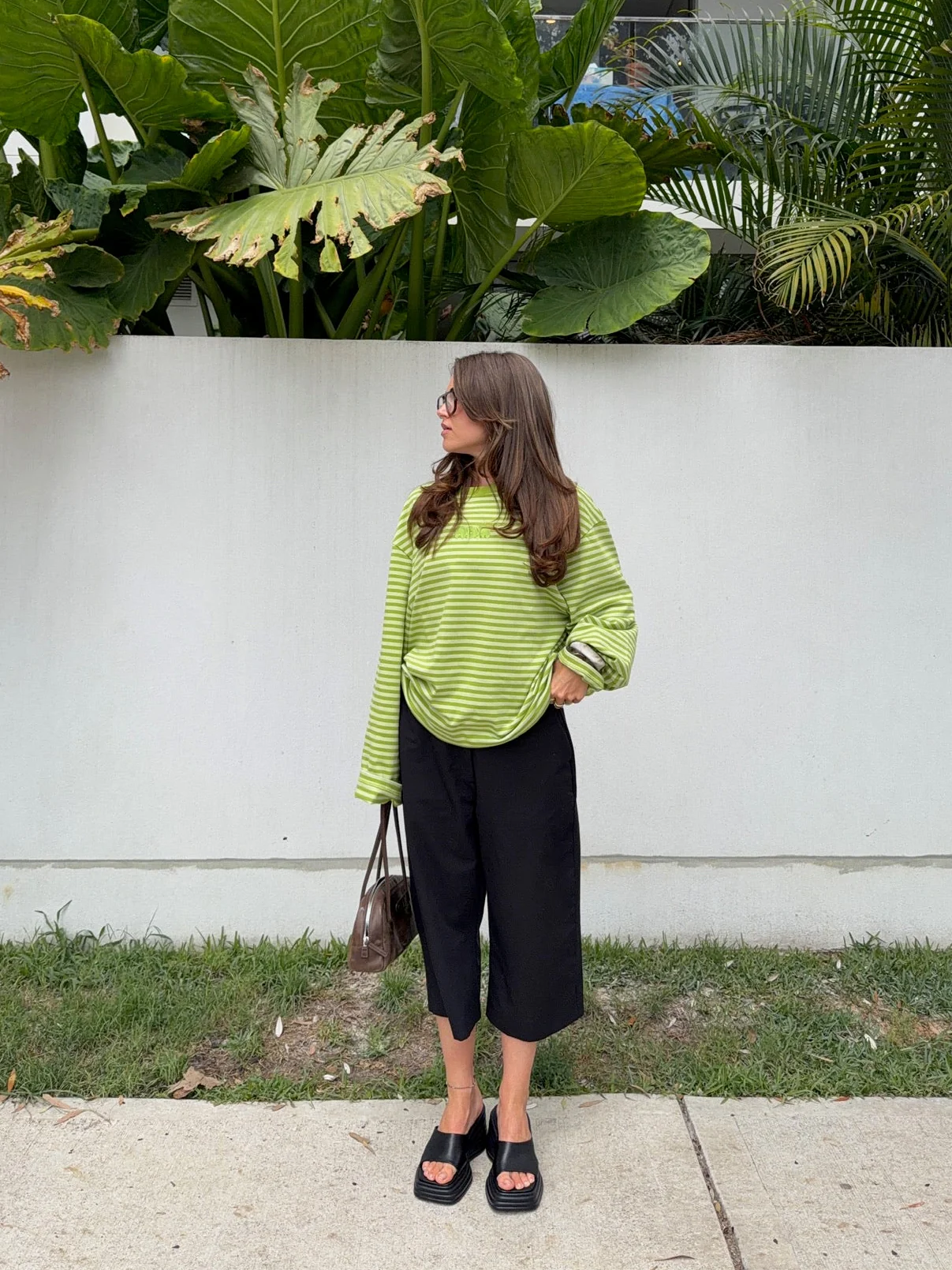 capri suit pants set green stripes - Image 3