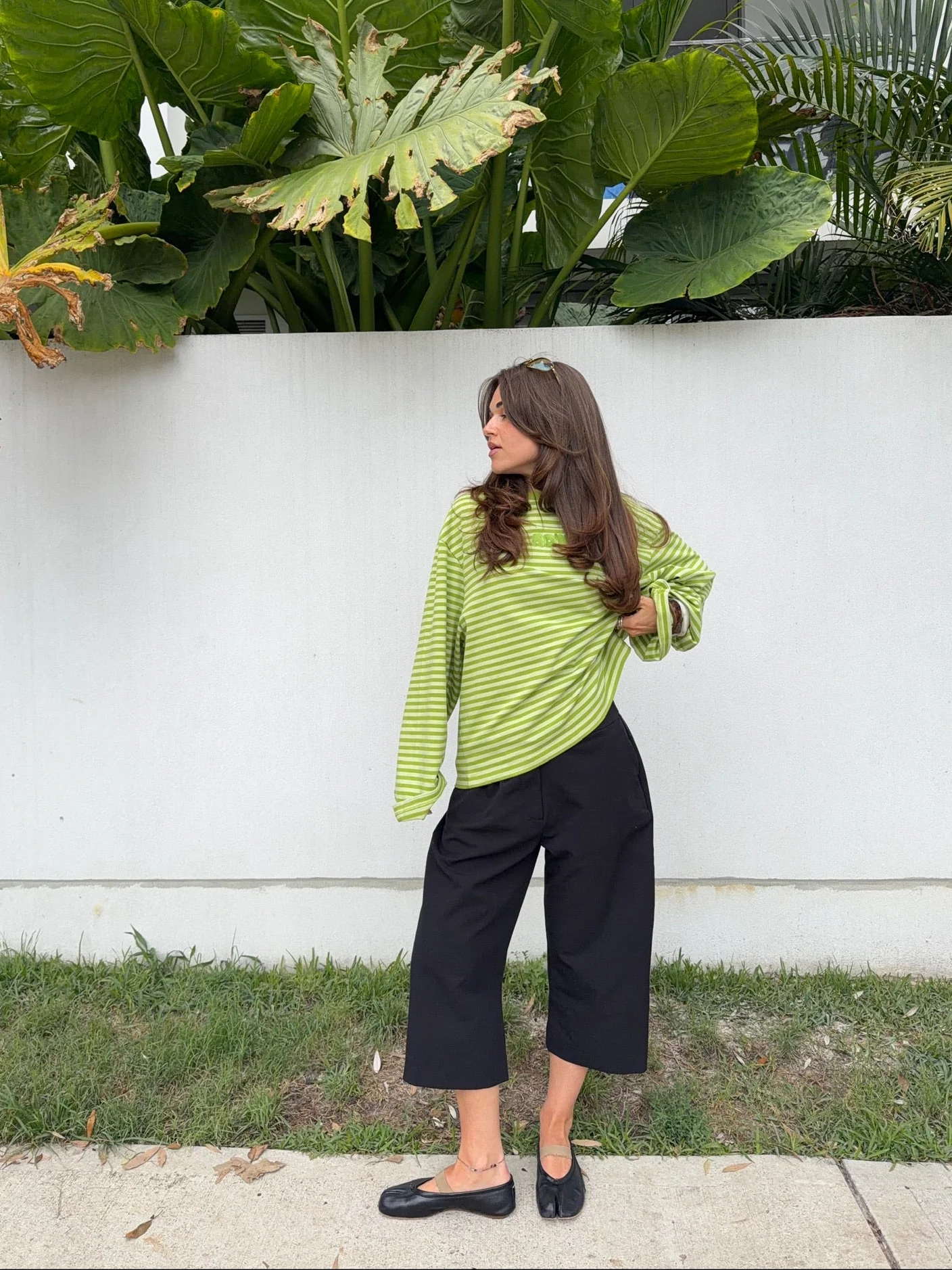 capri suit pants set green stripes - Image 6