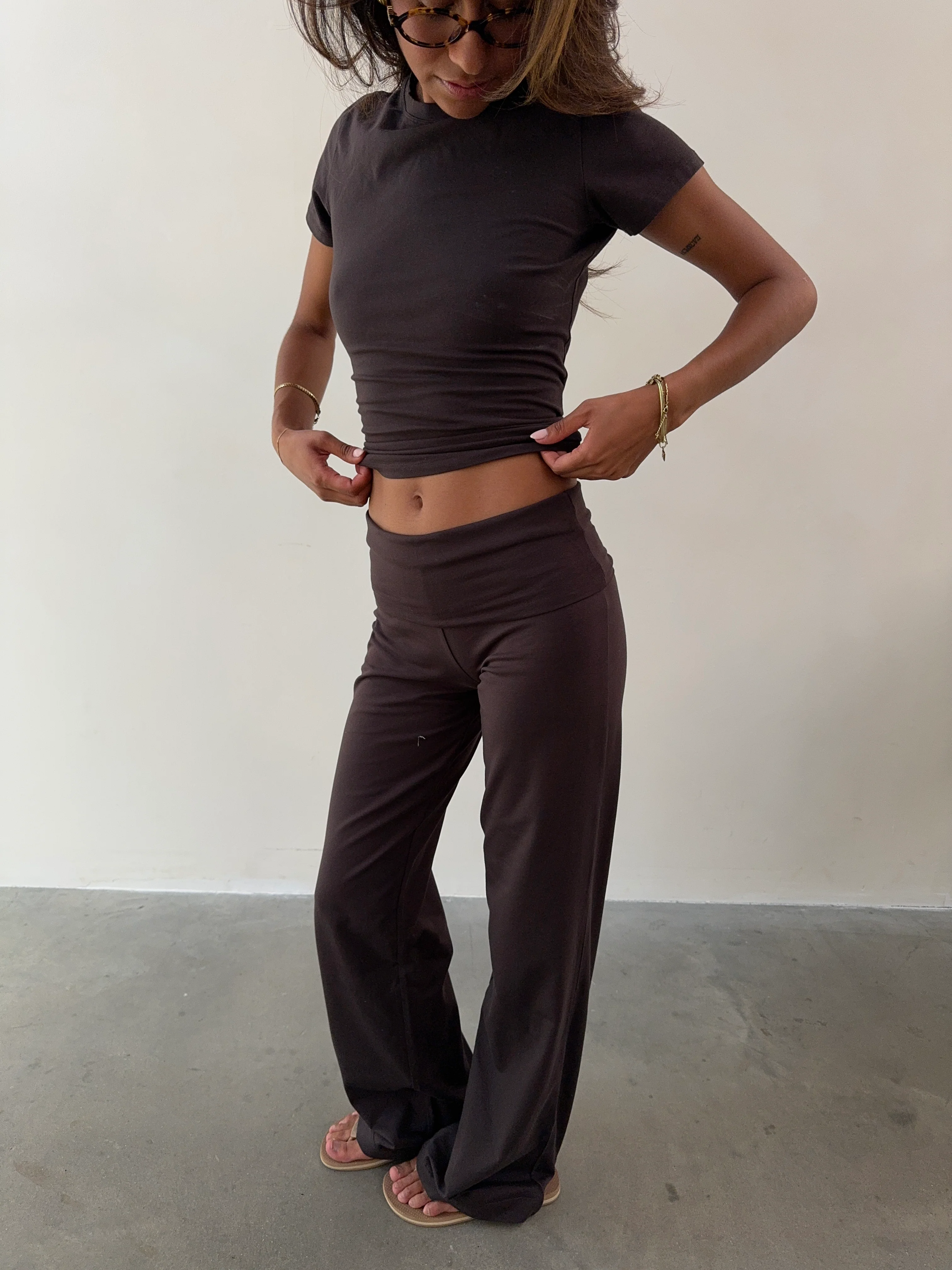 soft tee long dark brown - Image 16