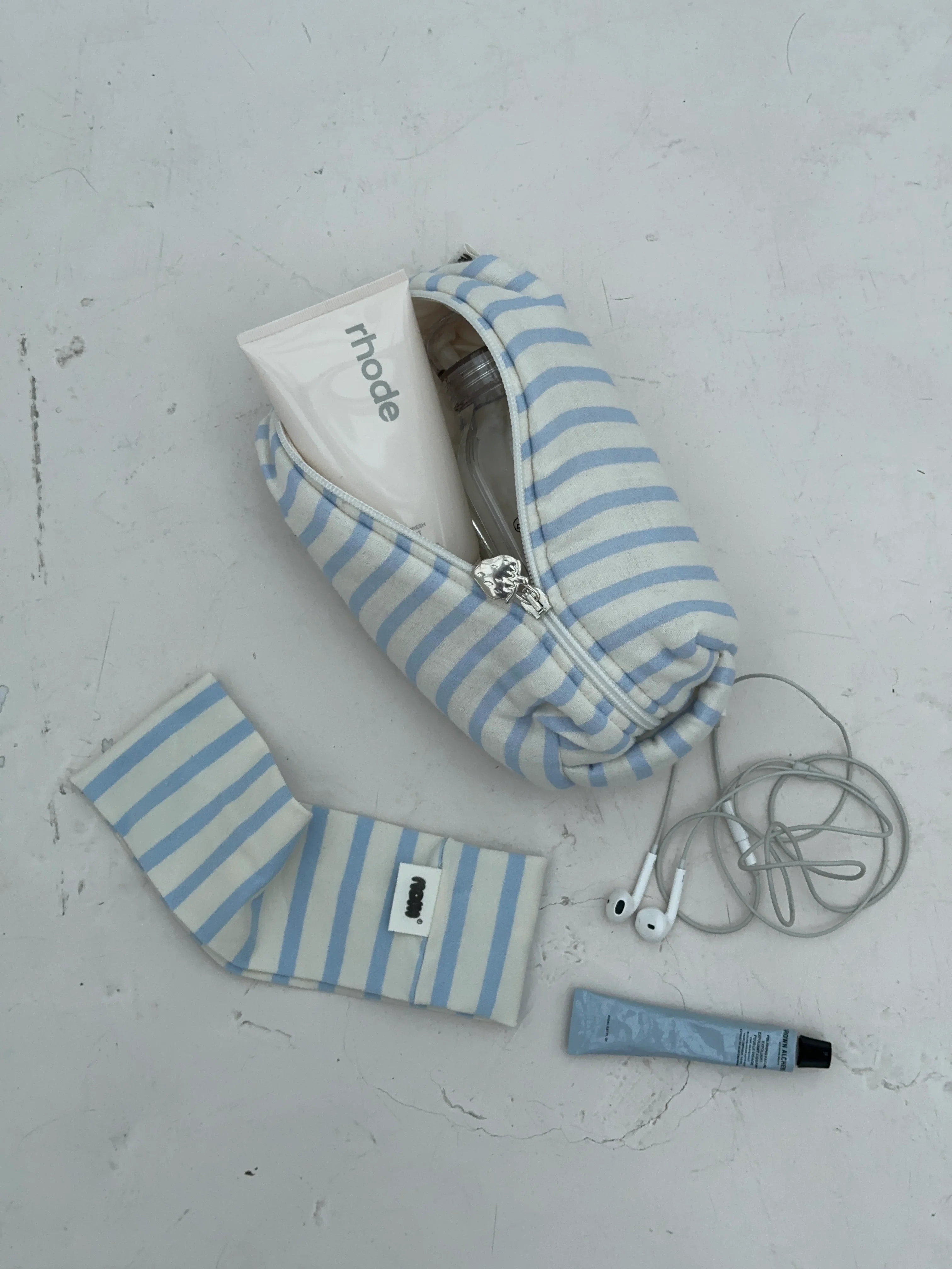 cosmetic bag cream blue stripes - Image 5