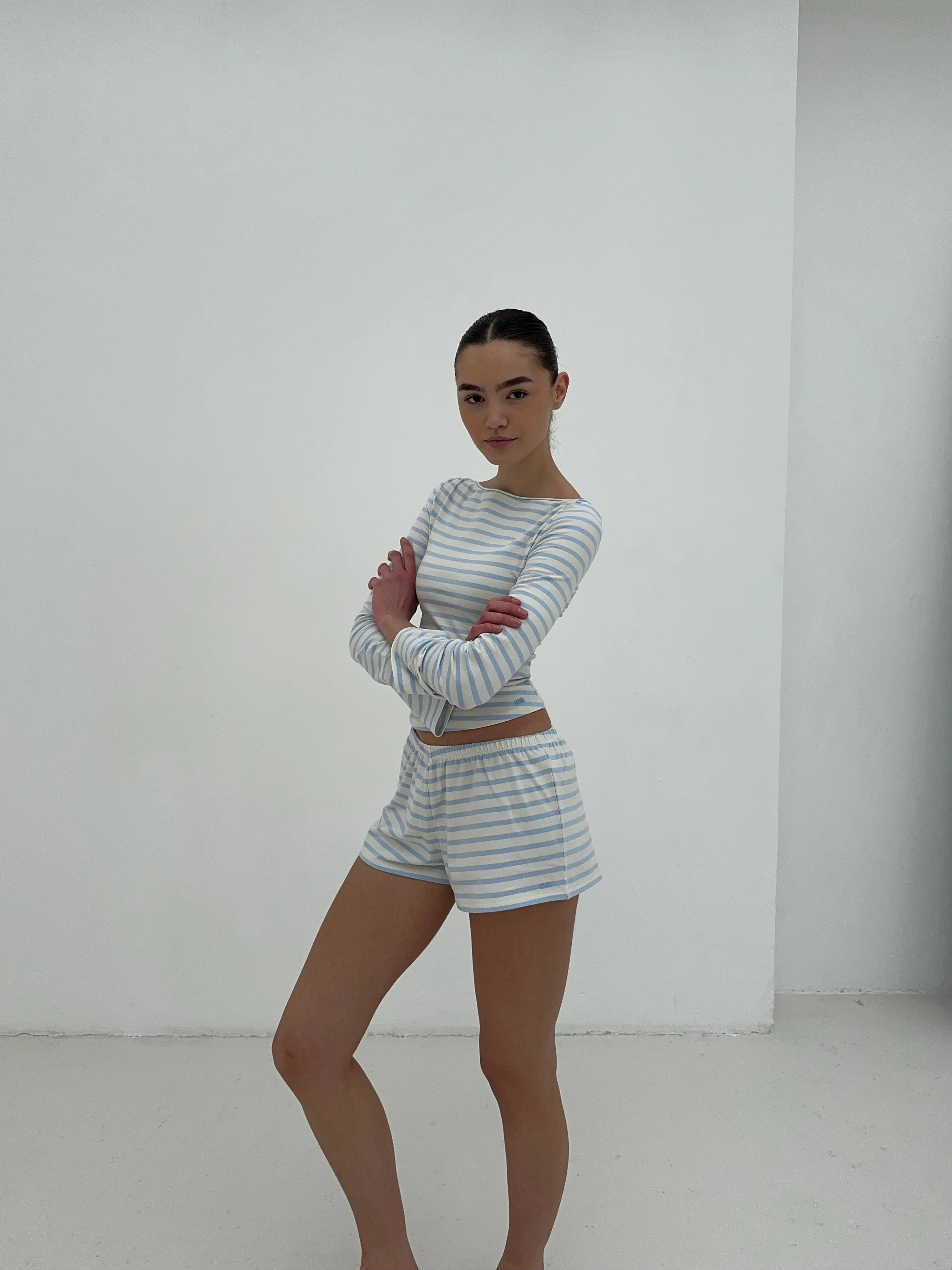 dream shorts cream blue stripes - Image 9