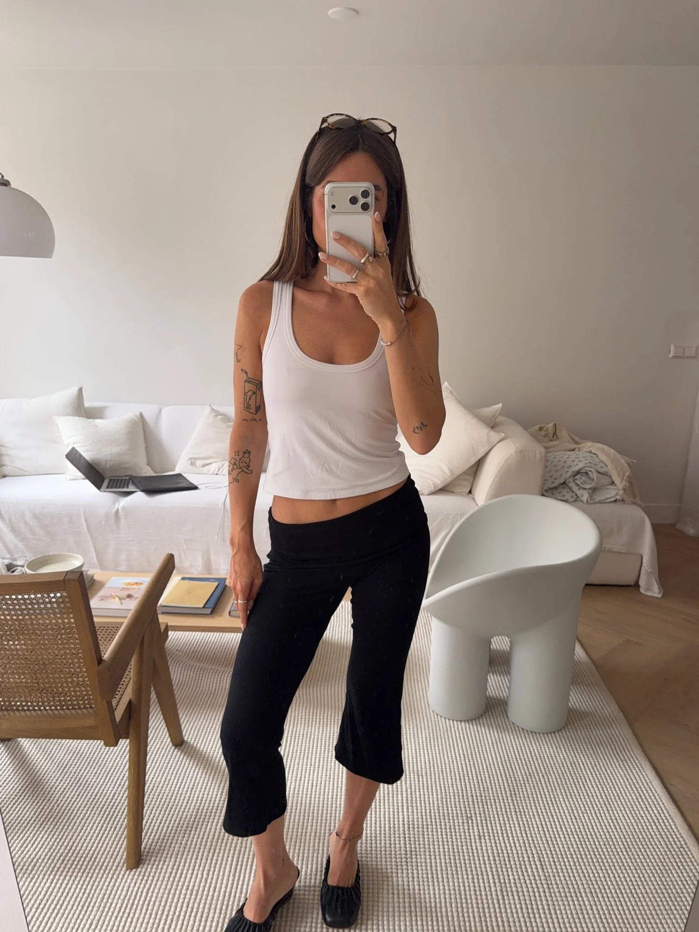 flared capri soft pants black - Image 6