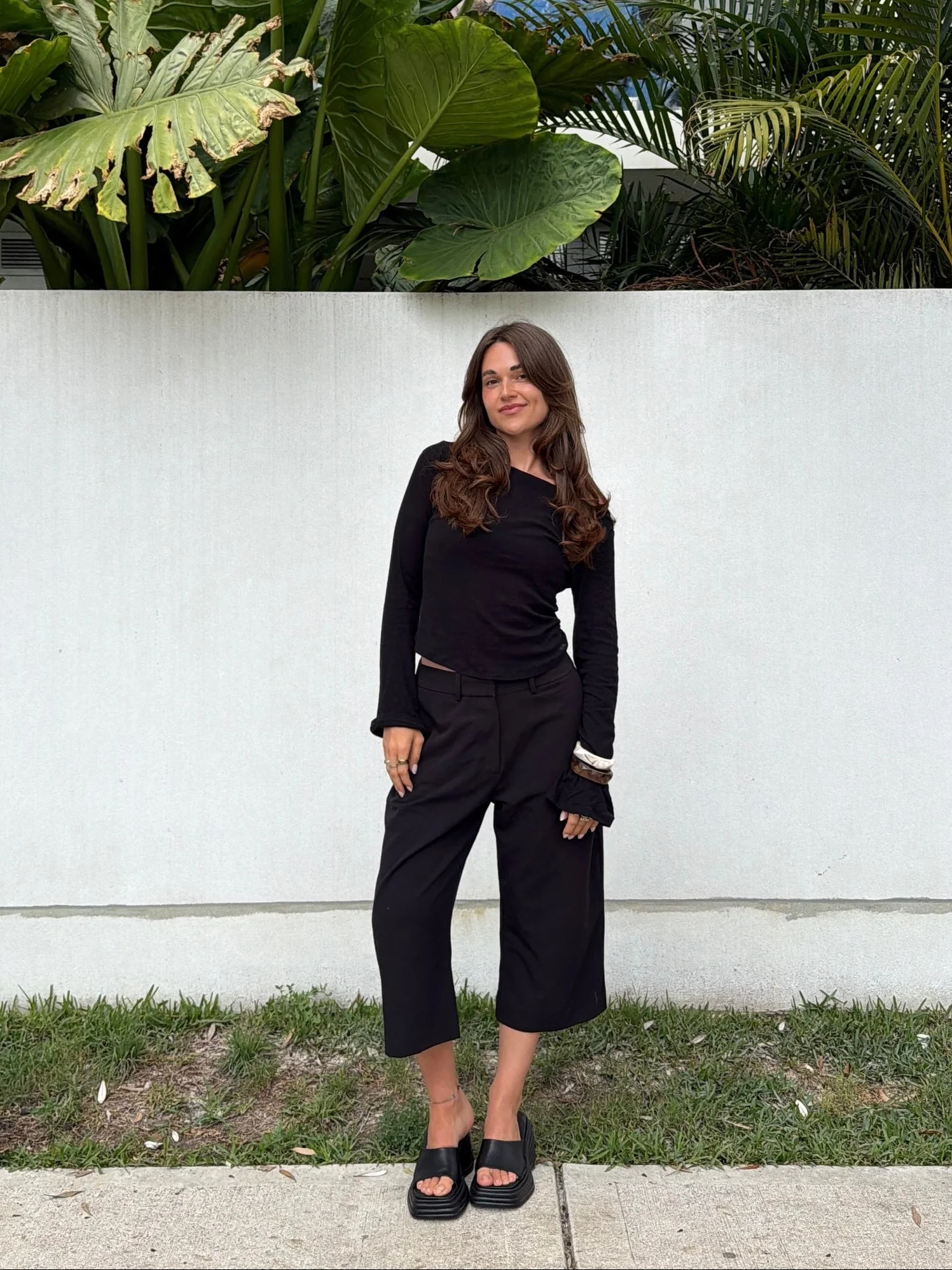 flared longsleeve black - Image 7