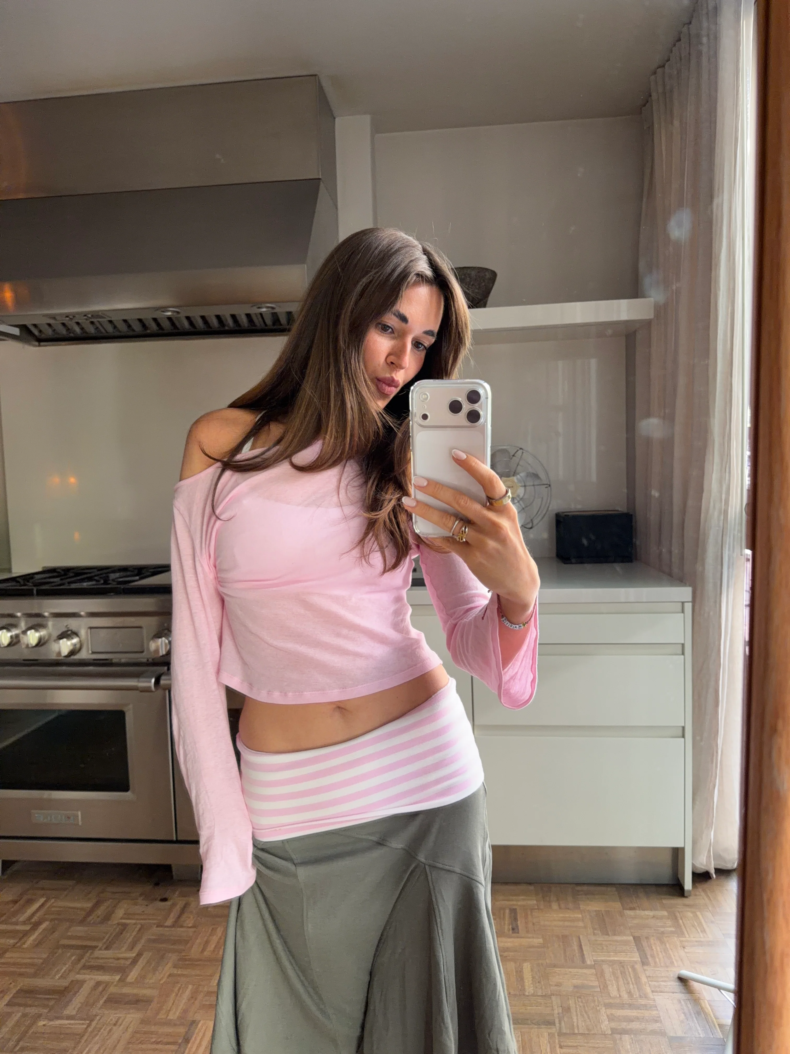 flared longsleeve bubble pink - Image 7