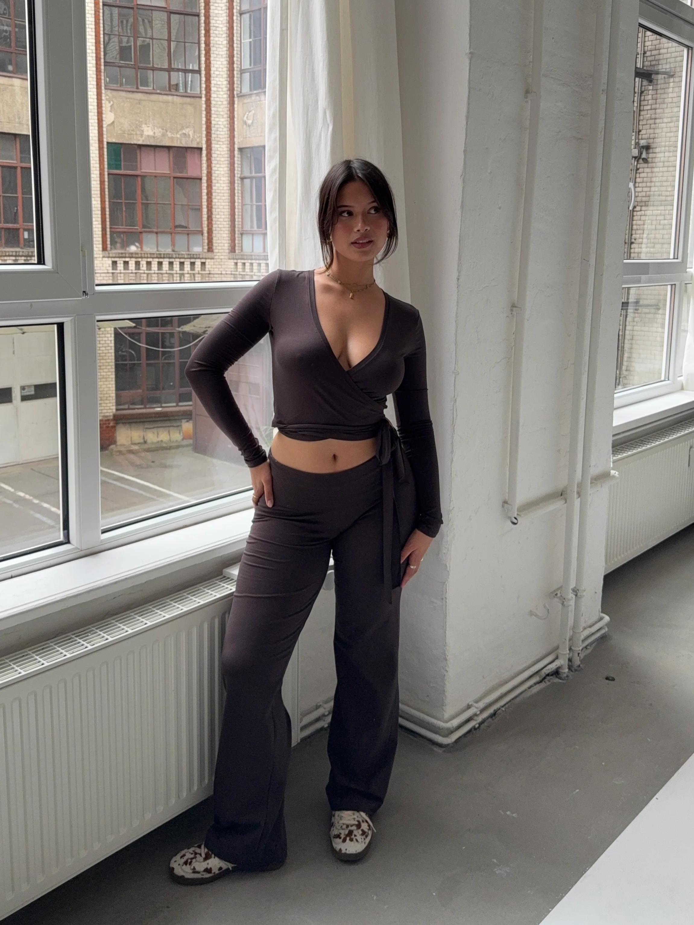 soft pants dark brown - Image 3