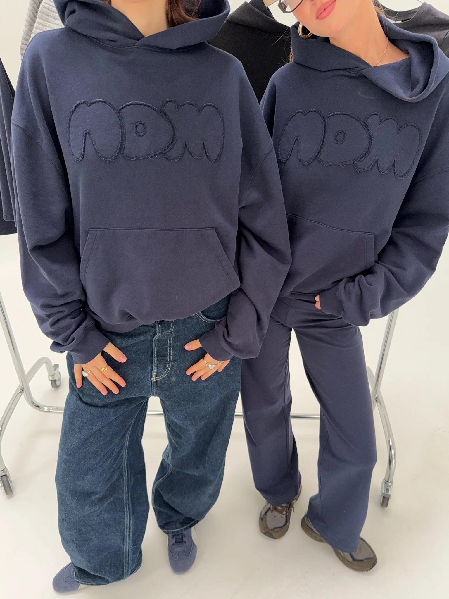 hoodie deep blue - Image 4