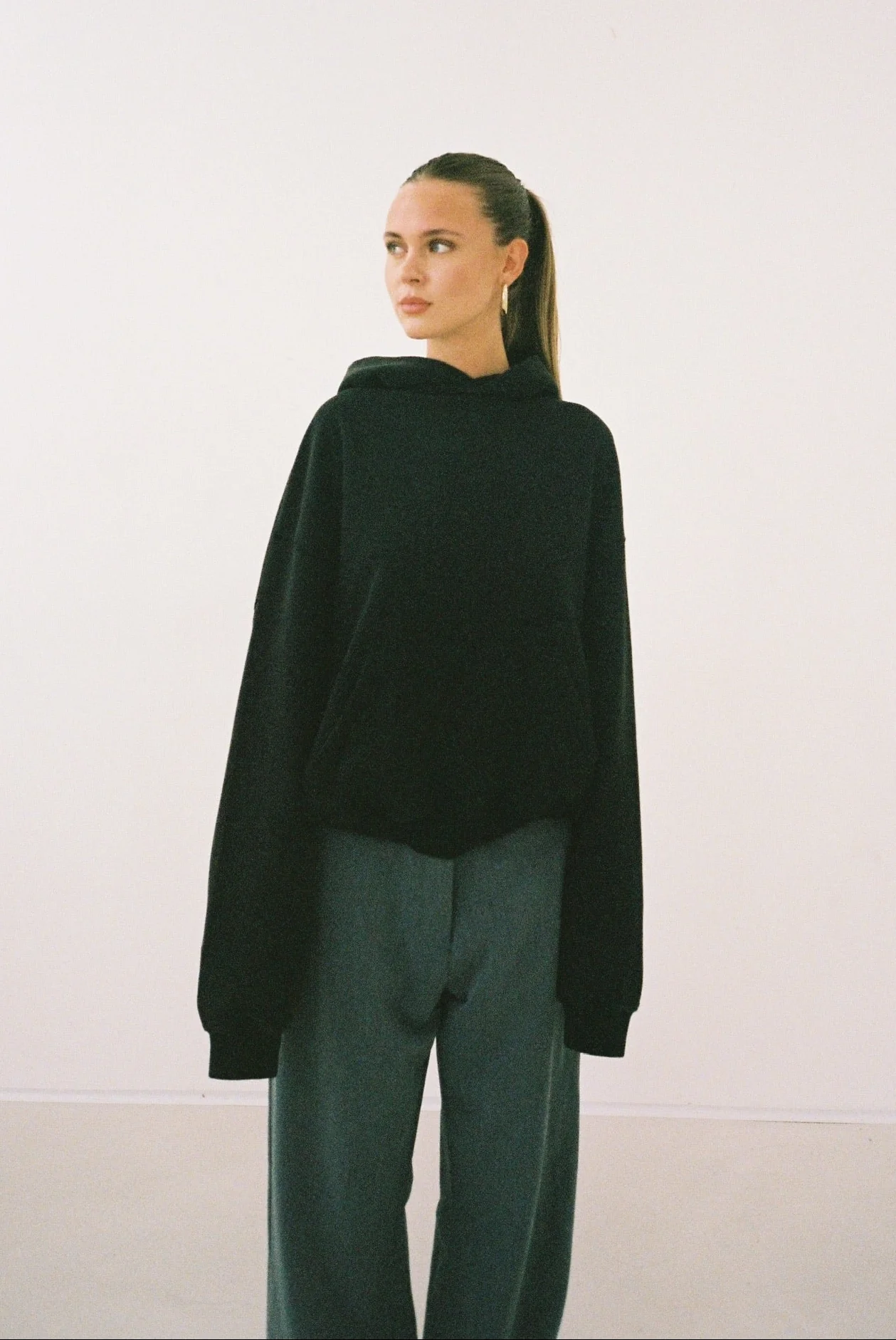 hoodie washed black - Image 6