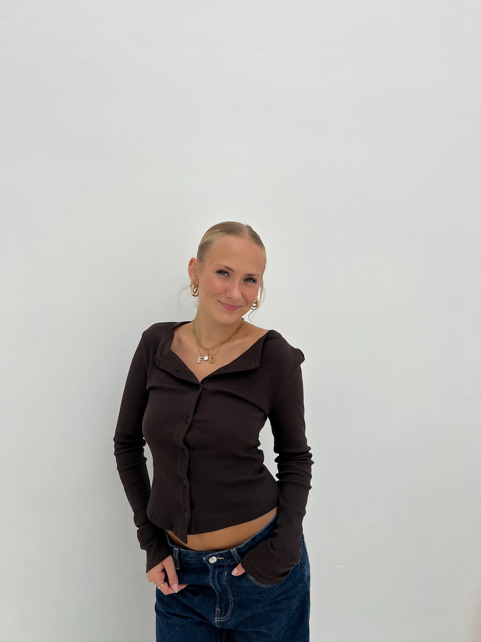 long sleeve cardigan chocolate - Image 9