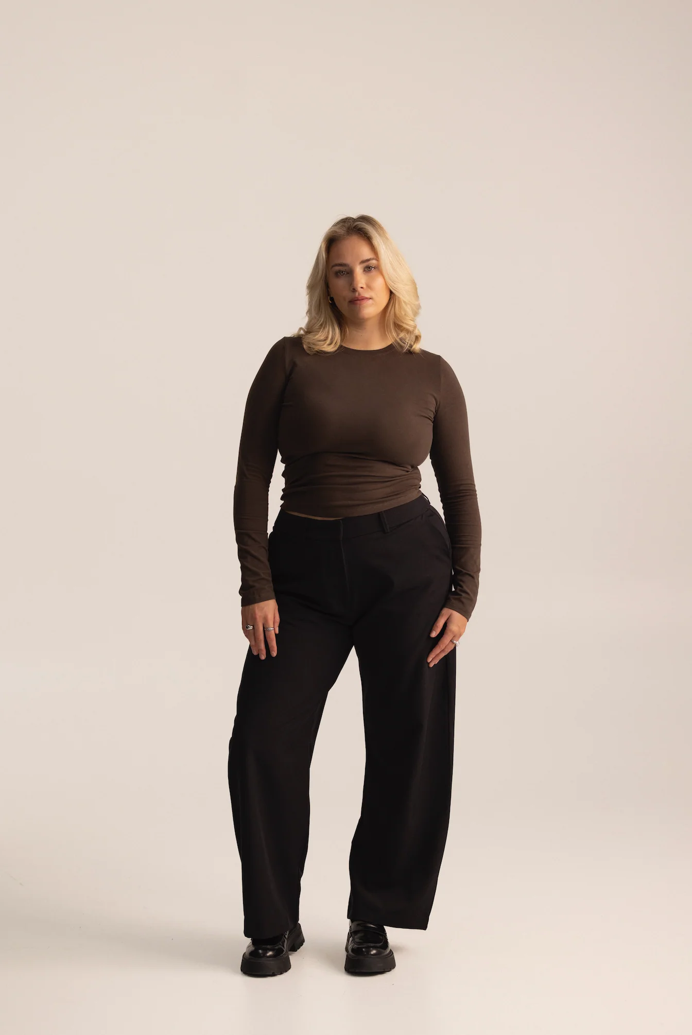 soft longsleeve long brown - Image 8