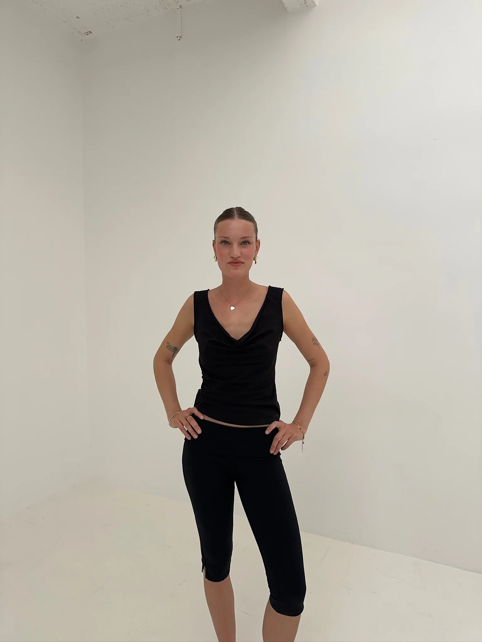 melt top black - Image 6