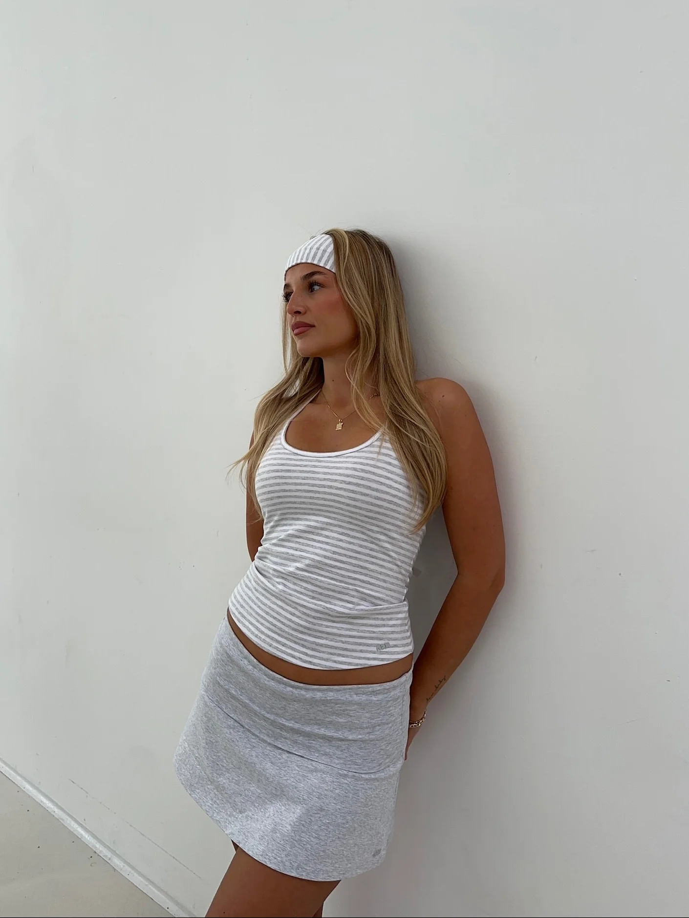 neckholder top grey melange stripes - Image 11
