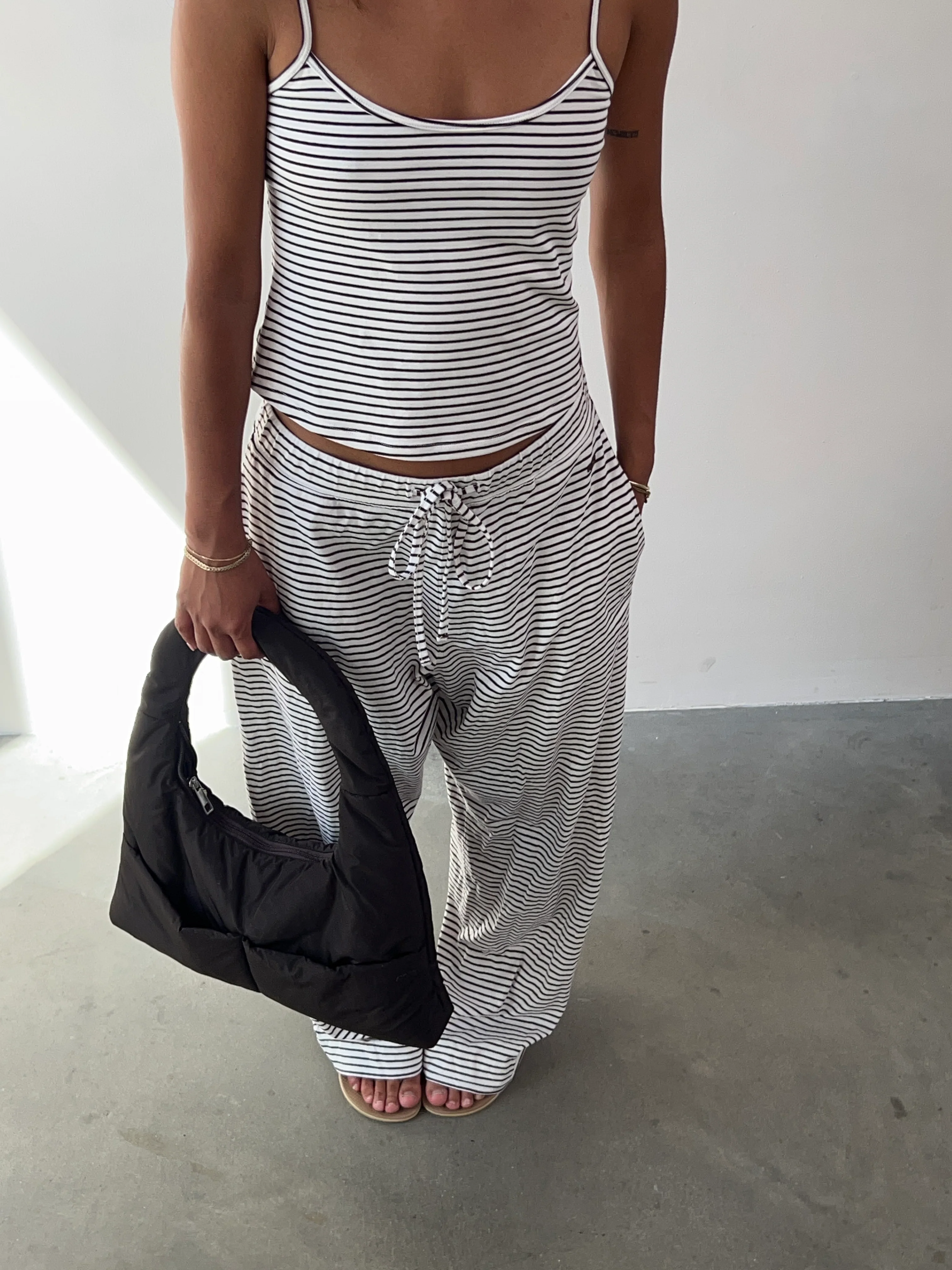 nylon bag brown - Image 4