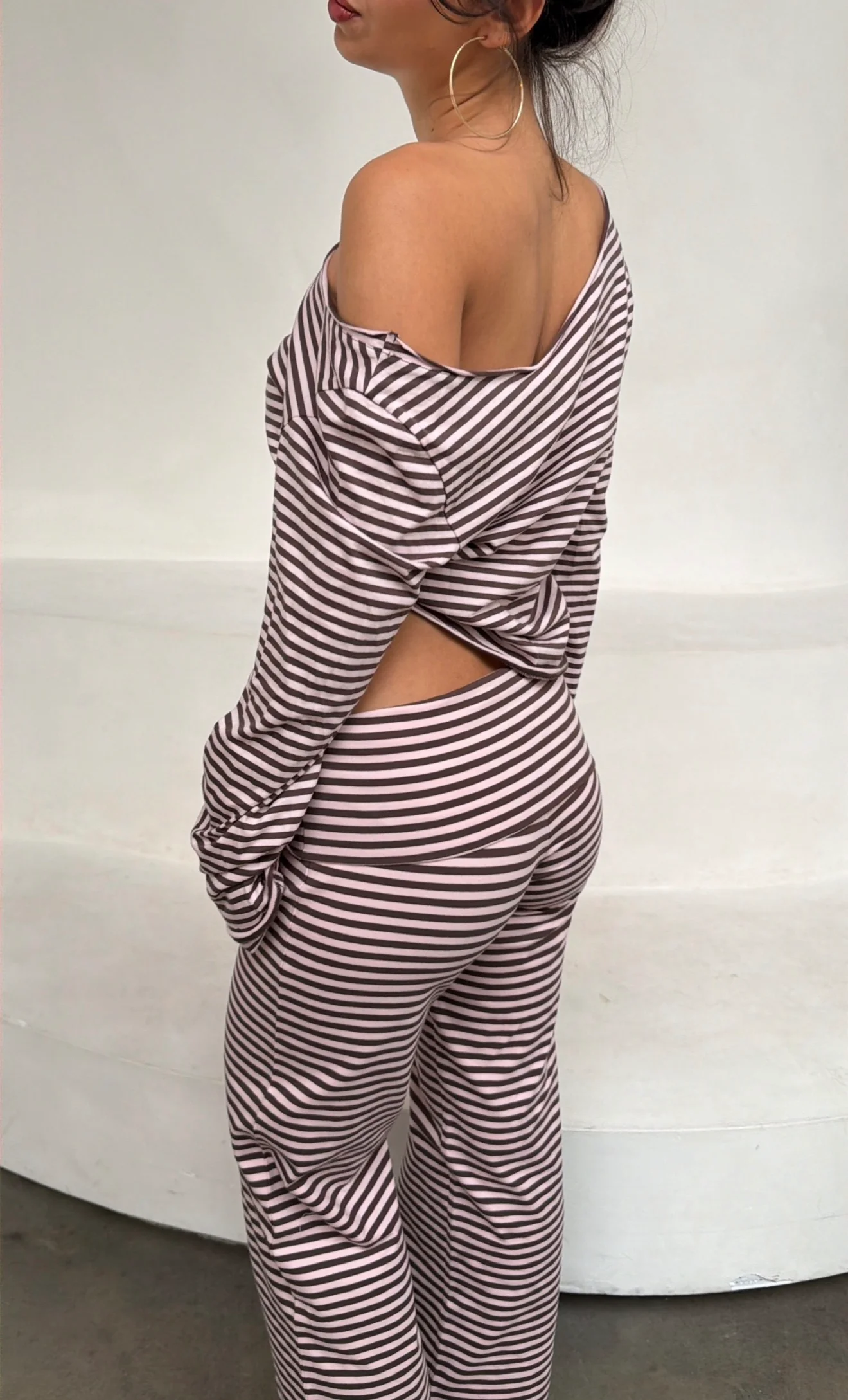 offshoulder longsleeve strawberry chocolate - Image 10