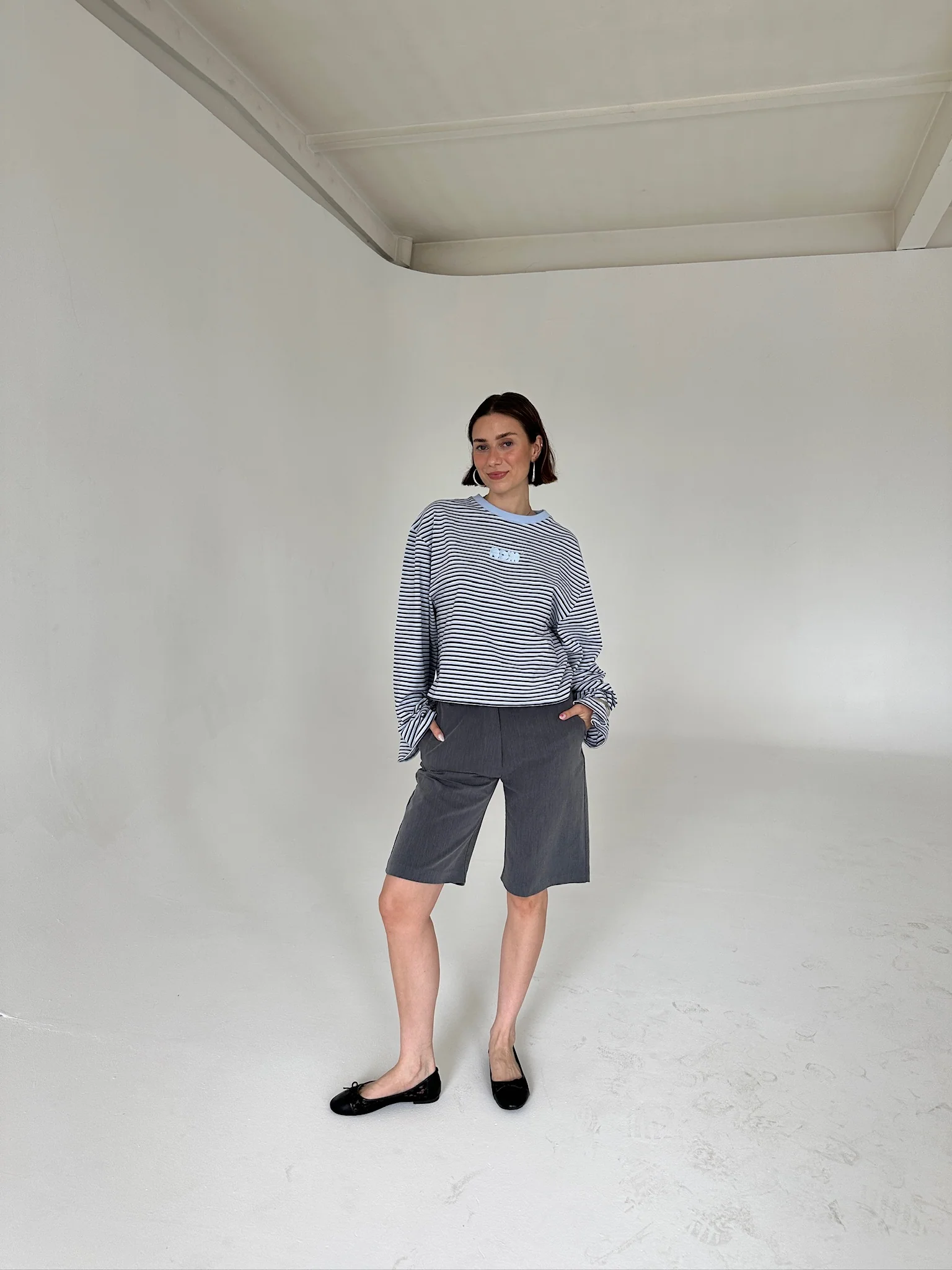 x gesina - oversized longsleeve blue stripes - Image 12