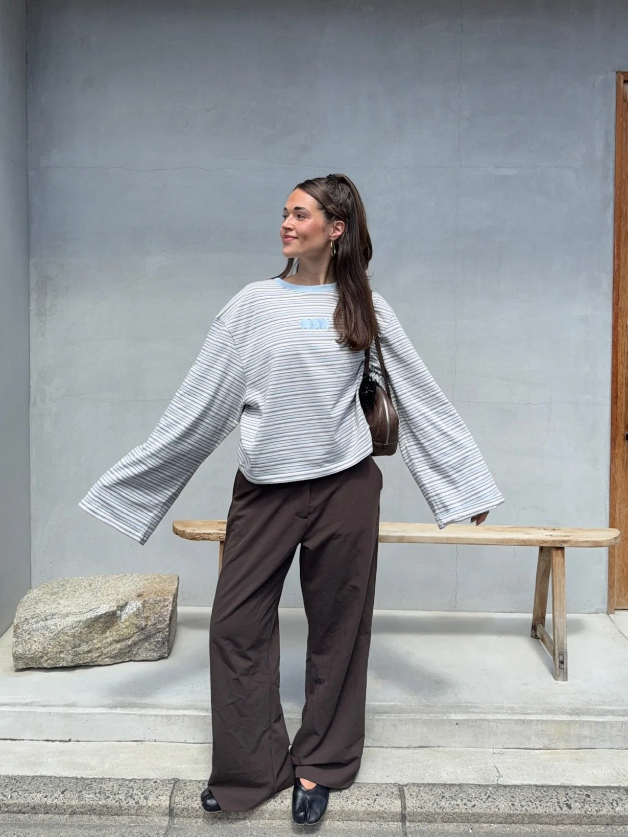 oversized longsleeve cream blue stripes - Image 2