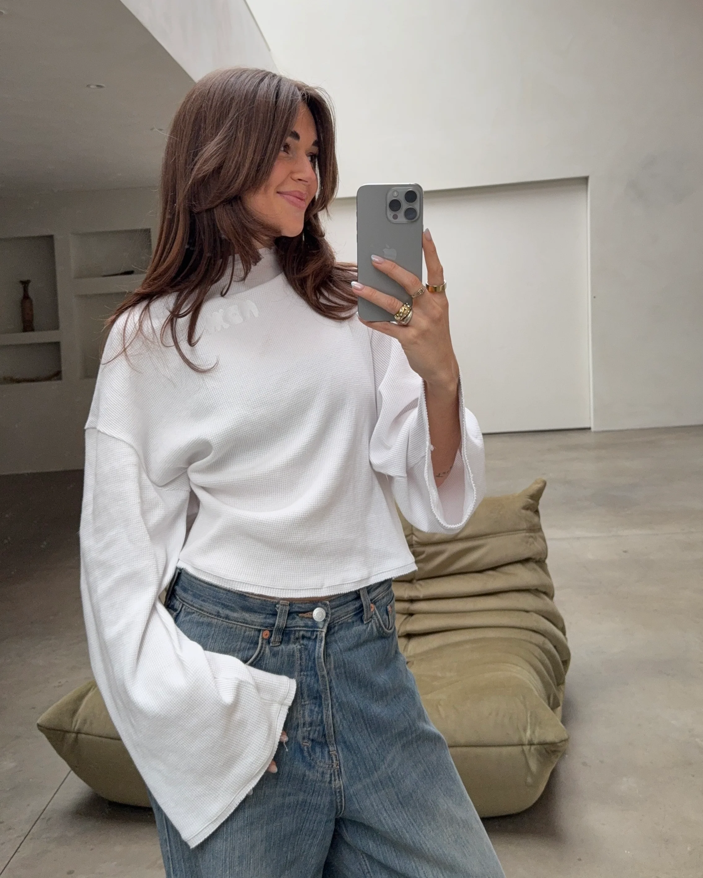 wide neck waffle longsleeve white - Image 5