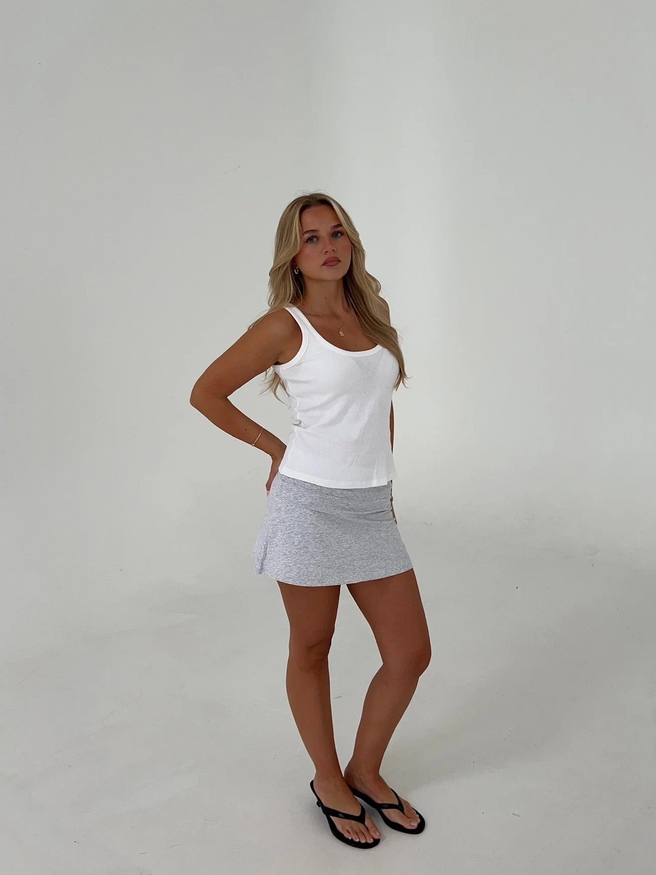 scoop tank rib white - Image 10