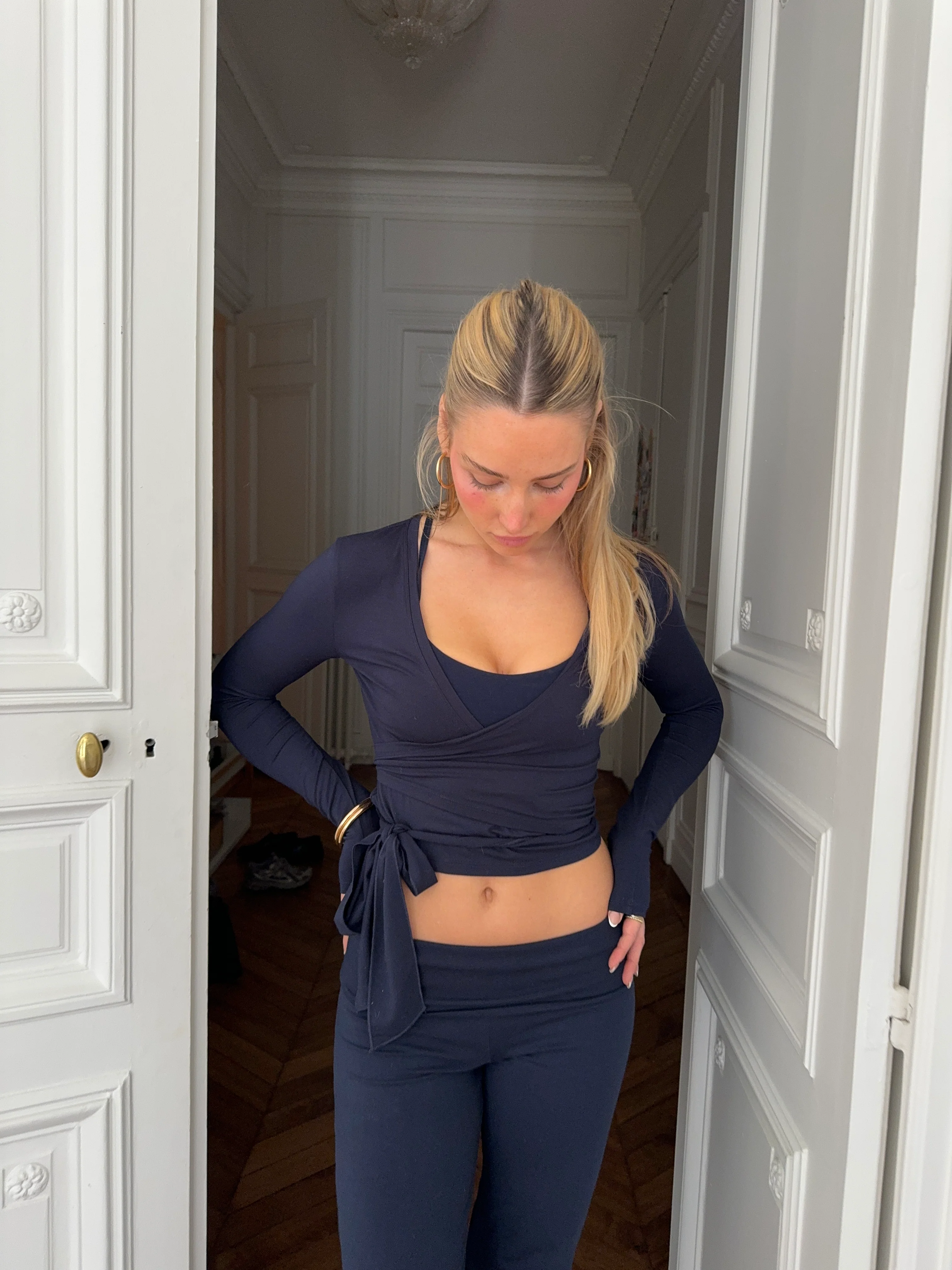 sleek ballet wrap deep blue - Image 11