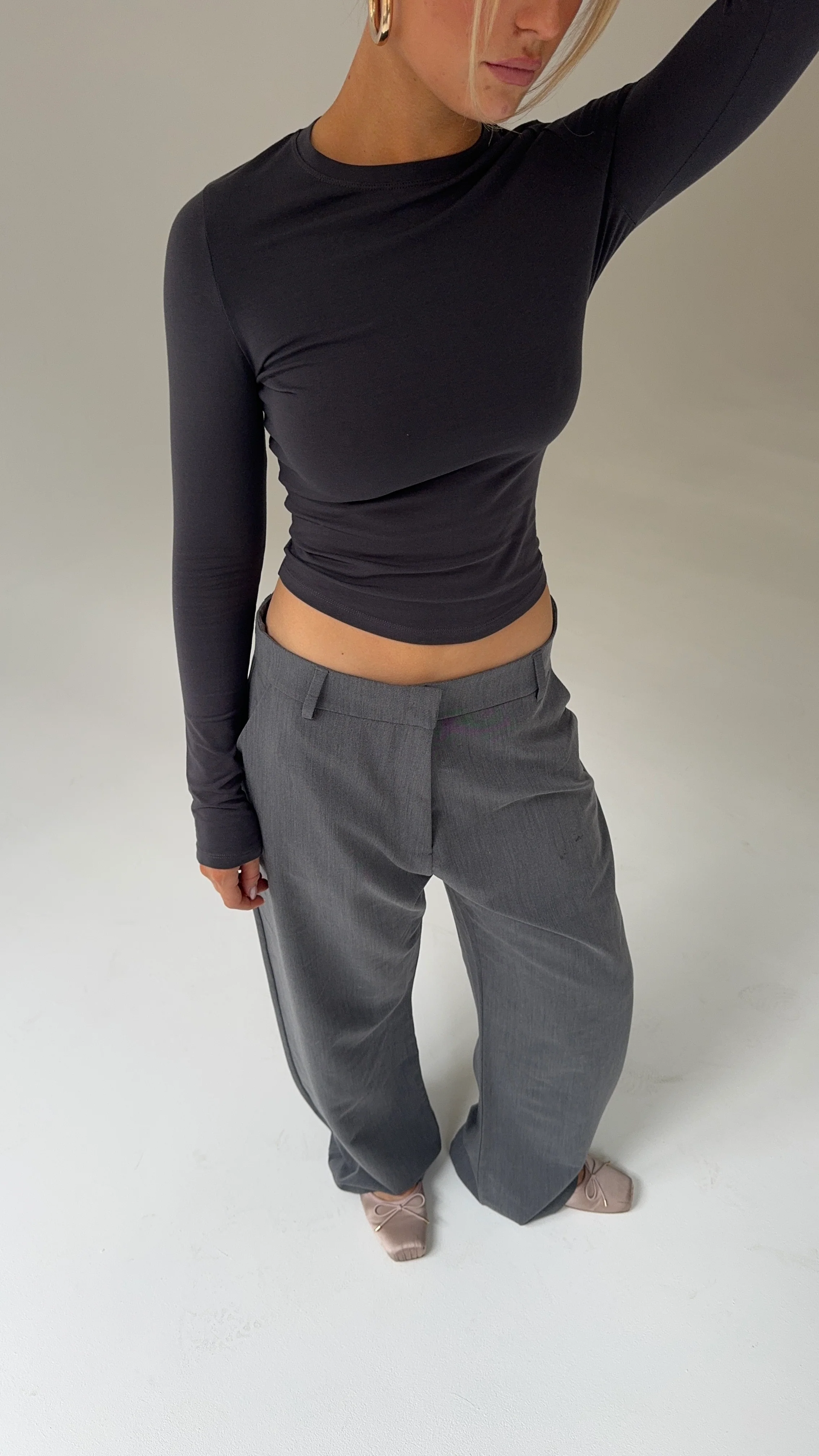 soft longsleeve long dark grey - Image 11