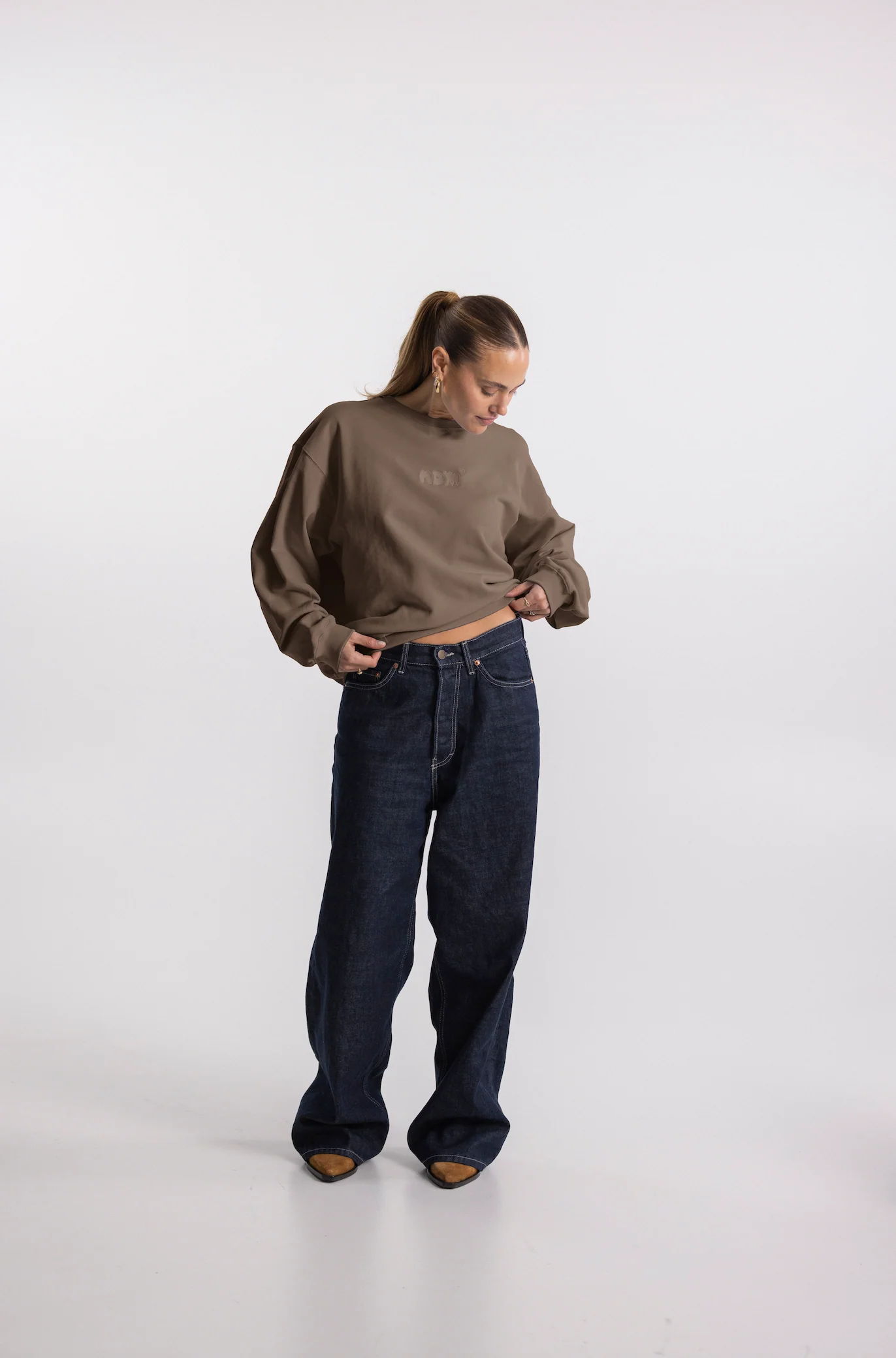 sweater light brown - Image 4