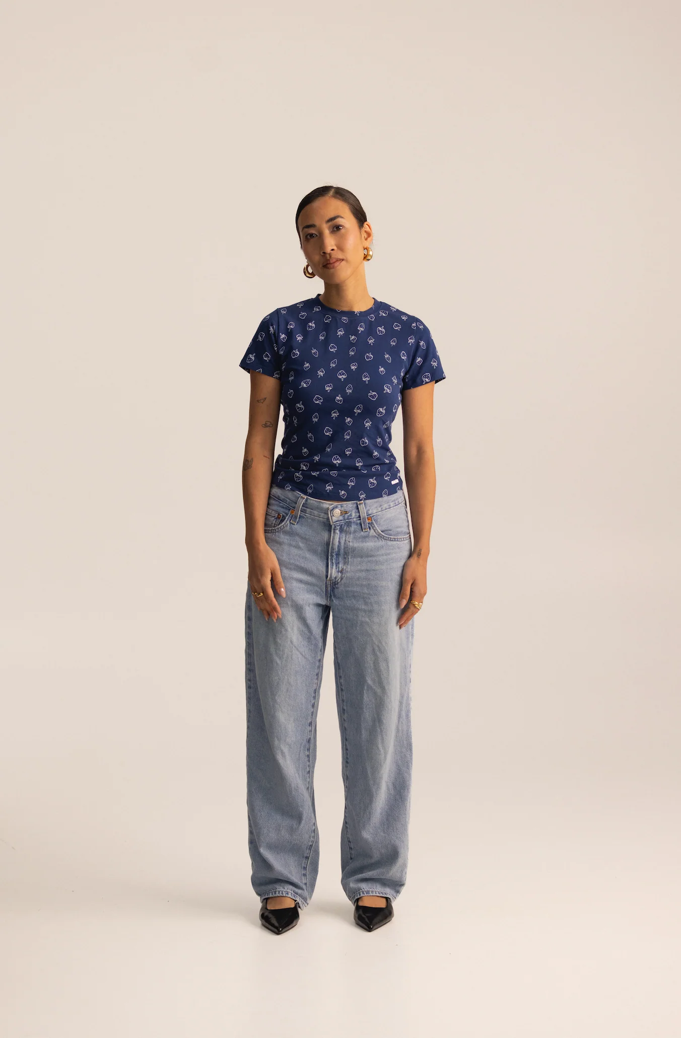 soft tee long dark blue berries - Image 4