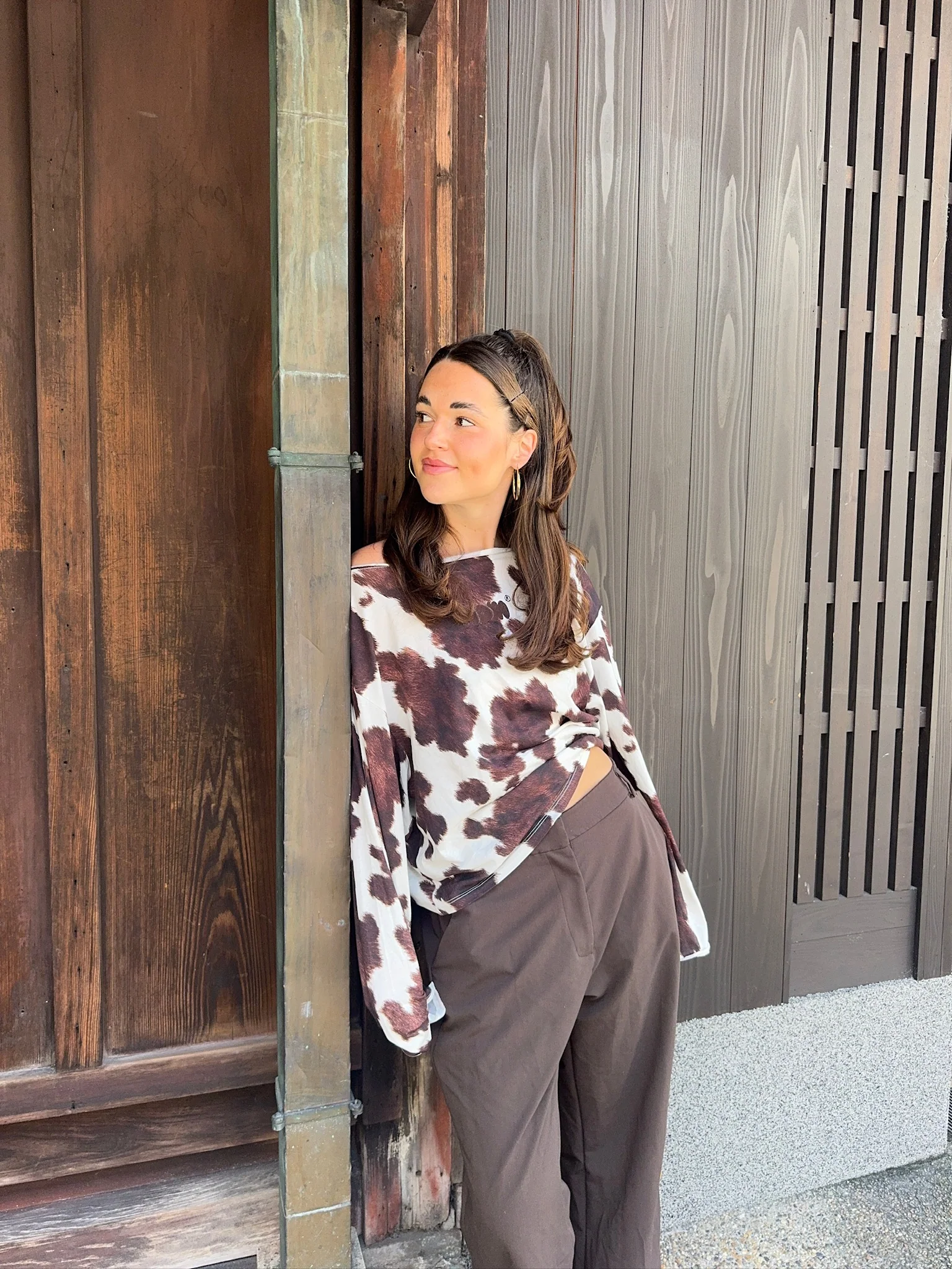 wide neck oversized longsleeve cow - Image 10