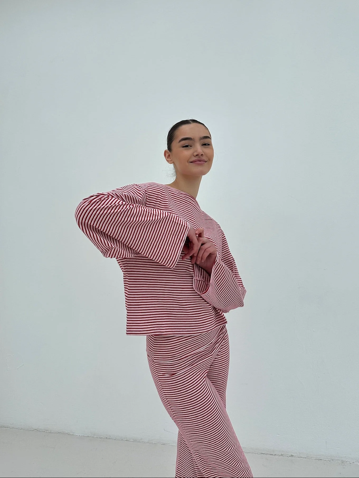wide neck oversized longsleeve lucky girl stripes - Image 4