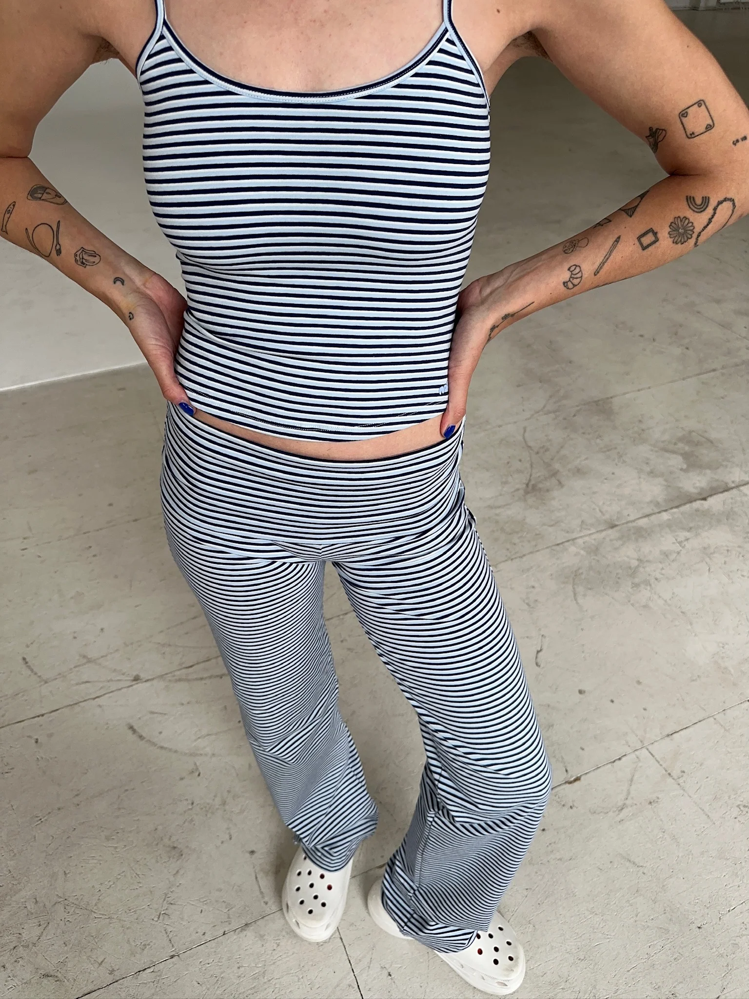 x gesina - soft pants blue stripes - Image 7