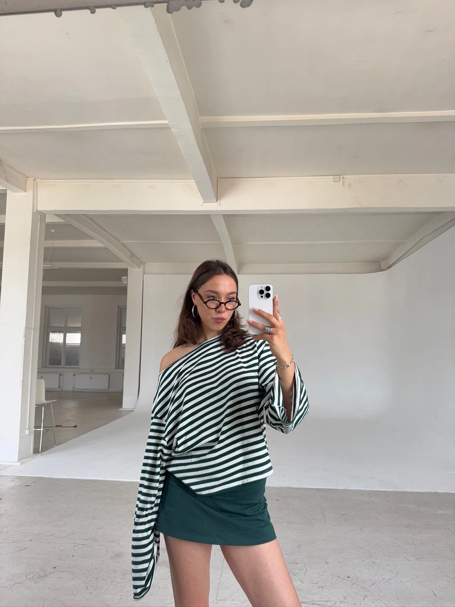x she's talking - wide neck oversized longsleeve - Image 13