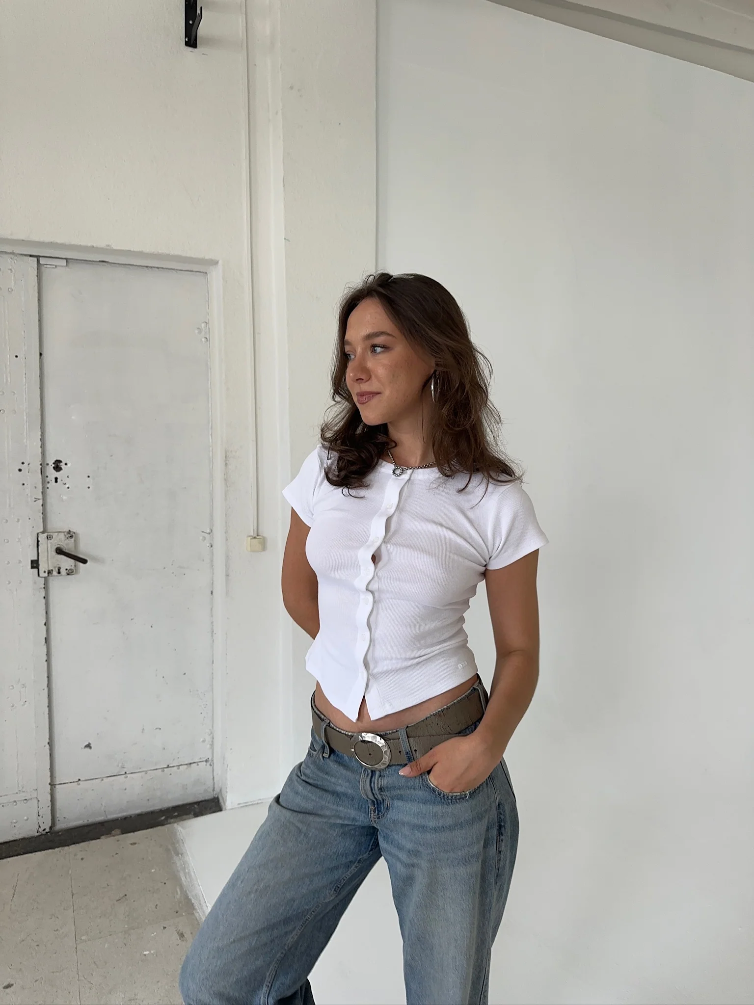 x she's talking - short sleeve cardigan white - Image 3