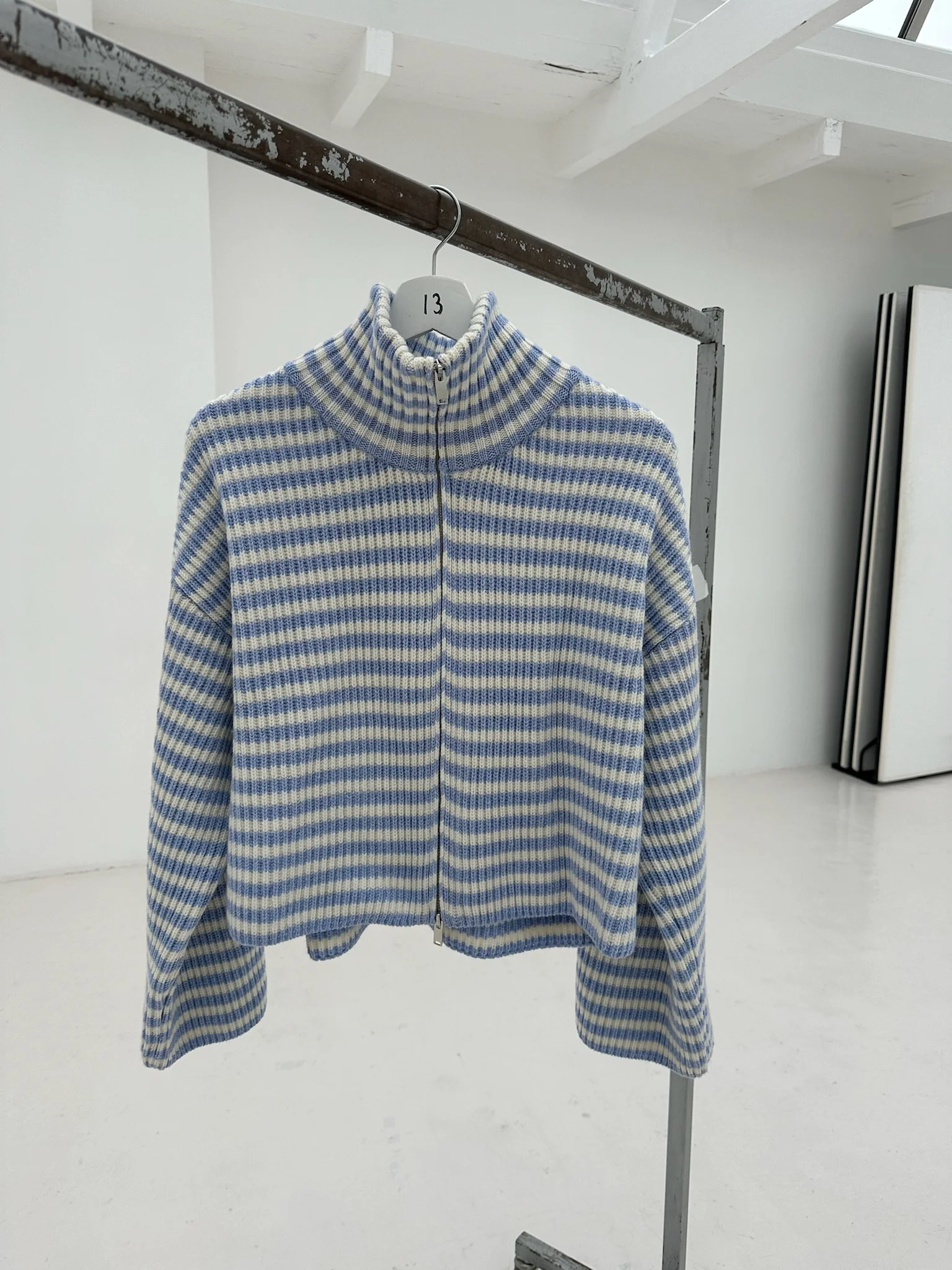 zipper babyblue stripes - Image 8
